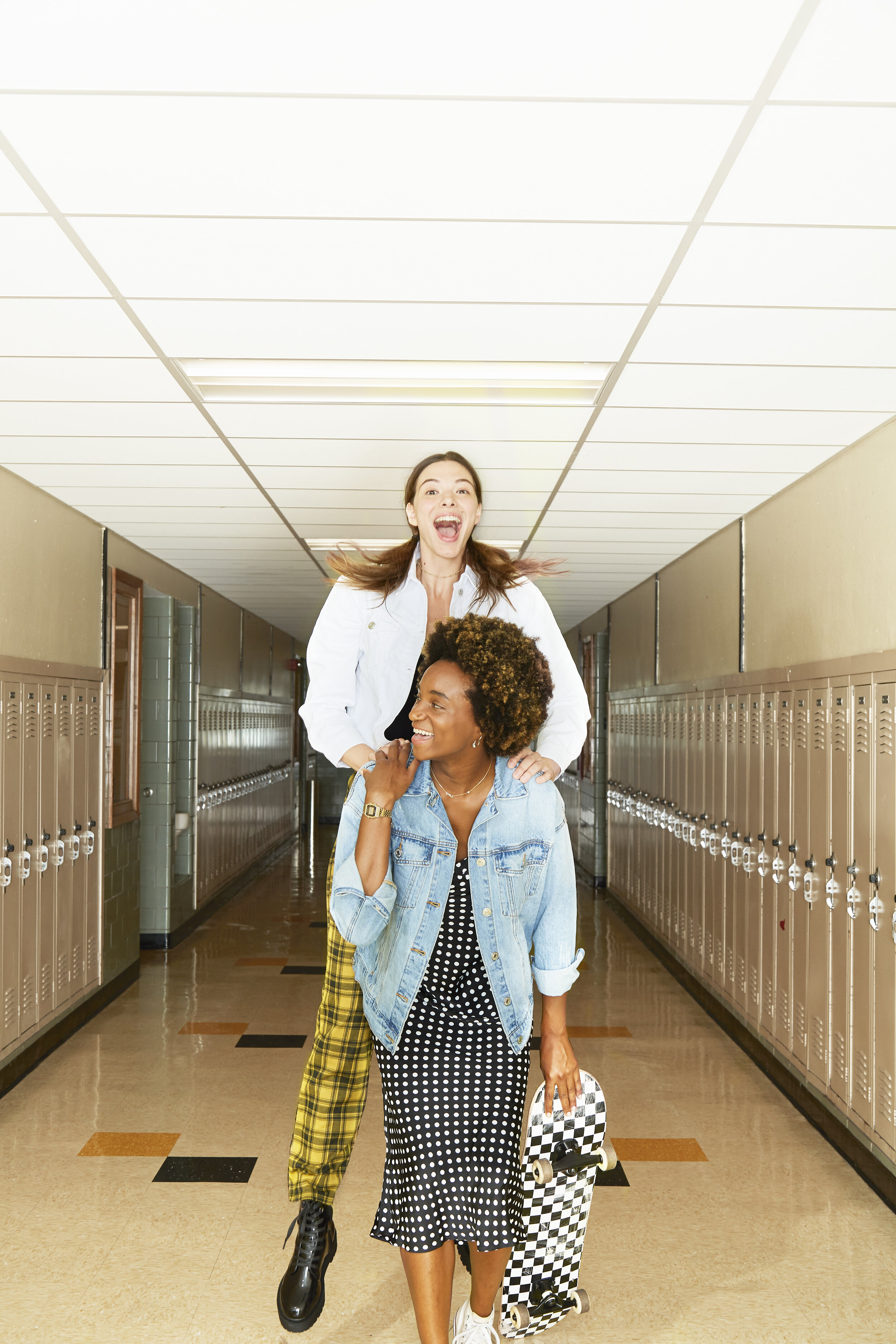 Hallway_Group_851.jpg
