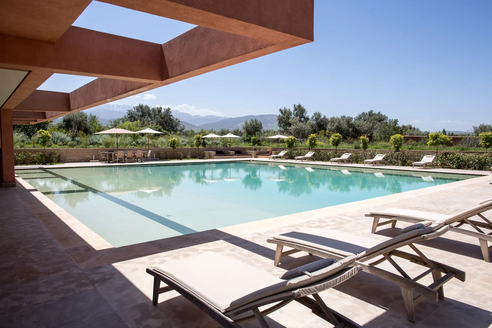 Azaren-Pool-15.jpg