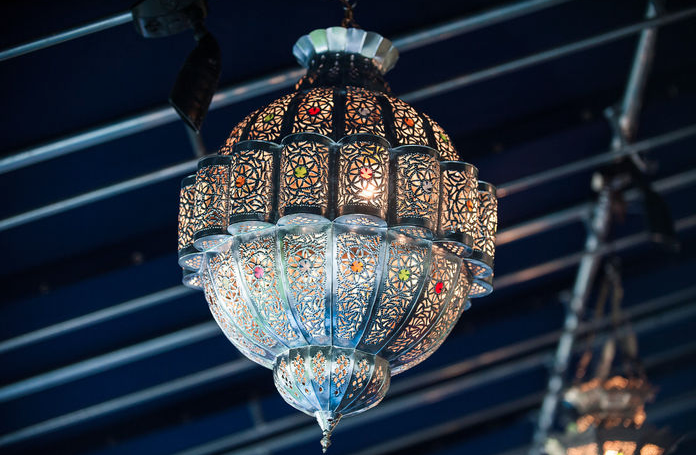  Lighten up your event.   Moroccan Lanterns.    Lighting  
