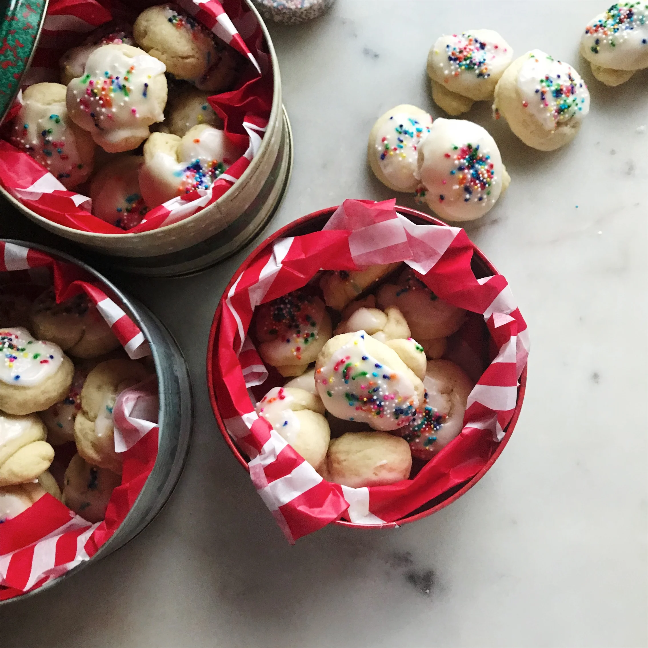 Rossella Rago's Knot Cookies 