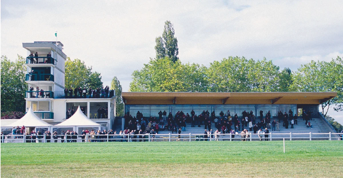 RA 02.jpg
