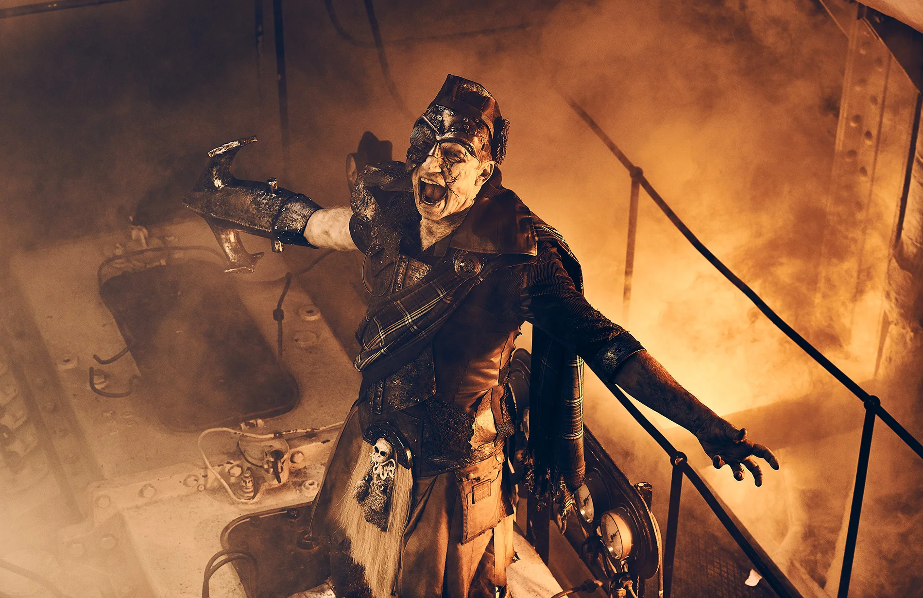 QM_DH_IRON_MASTER_2016_SHOT_02-0398-1.jpg