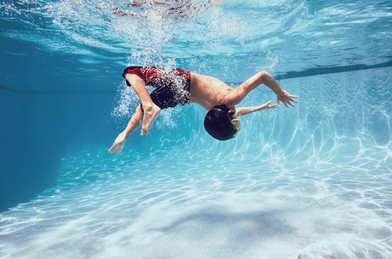 ao_swim_03.gif
