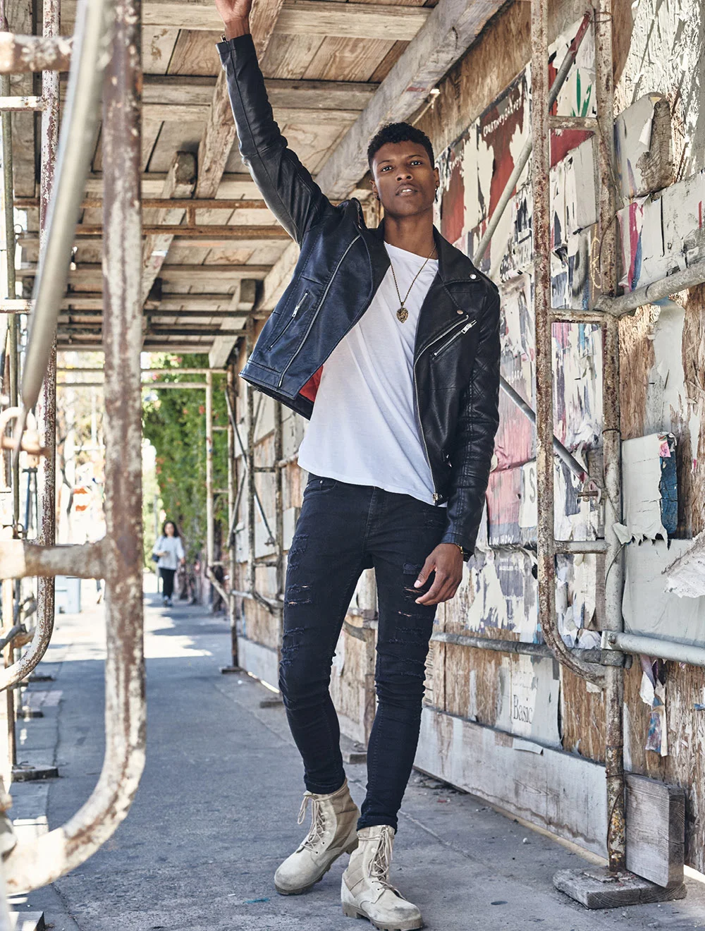 Tyus_3_01.jpg