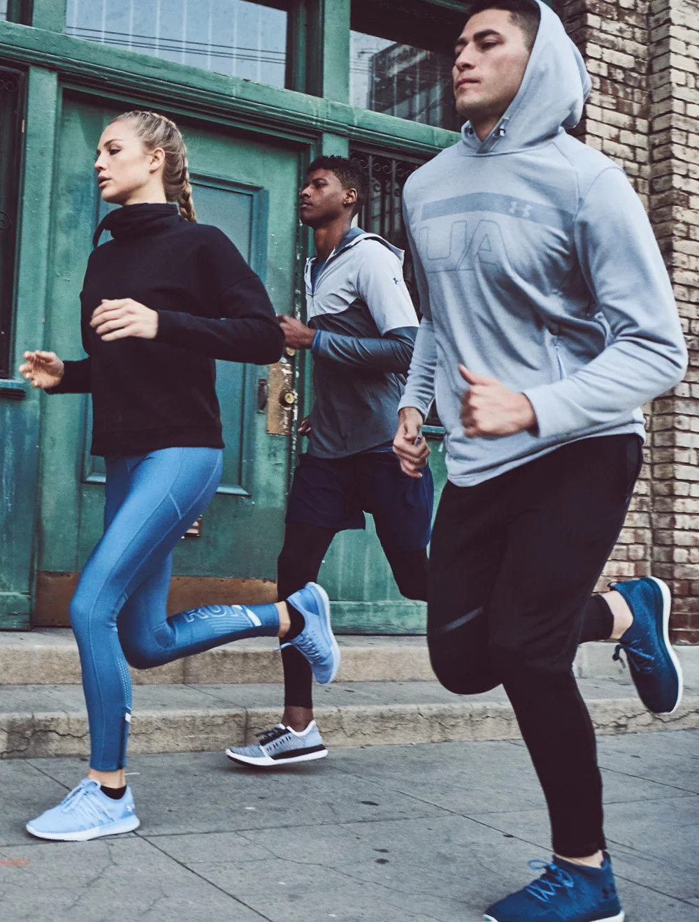 ao_Under_Armour5-2.jpg