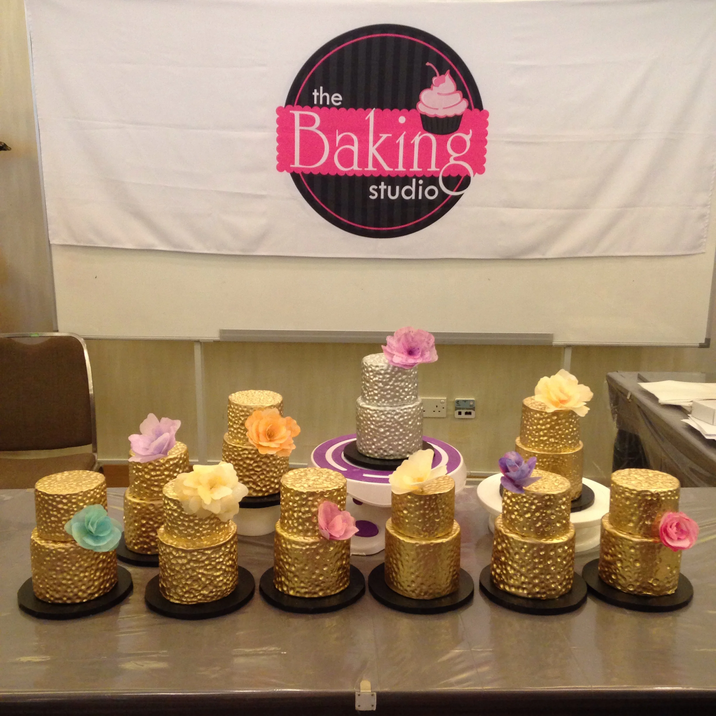 Cake Classes in Qatar! — Eat Cake Be Merry Custom Cakes For Merry