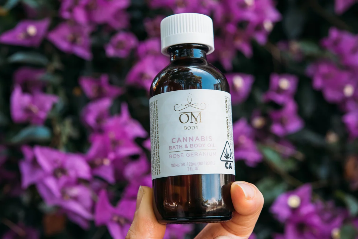 om-edibles-omazing-women-cannabis-body-oil.jpg