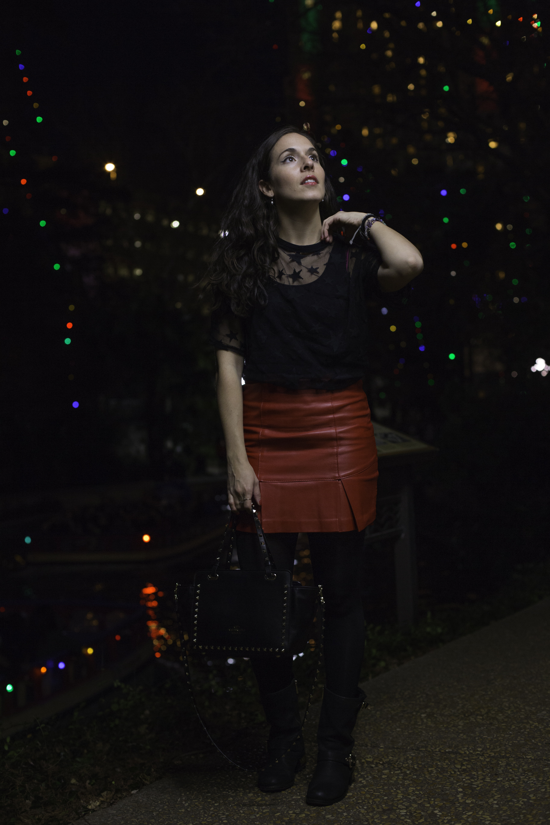 Red leather skirt Fashion carolina santos read