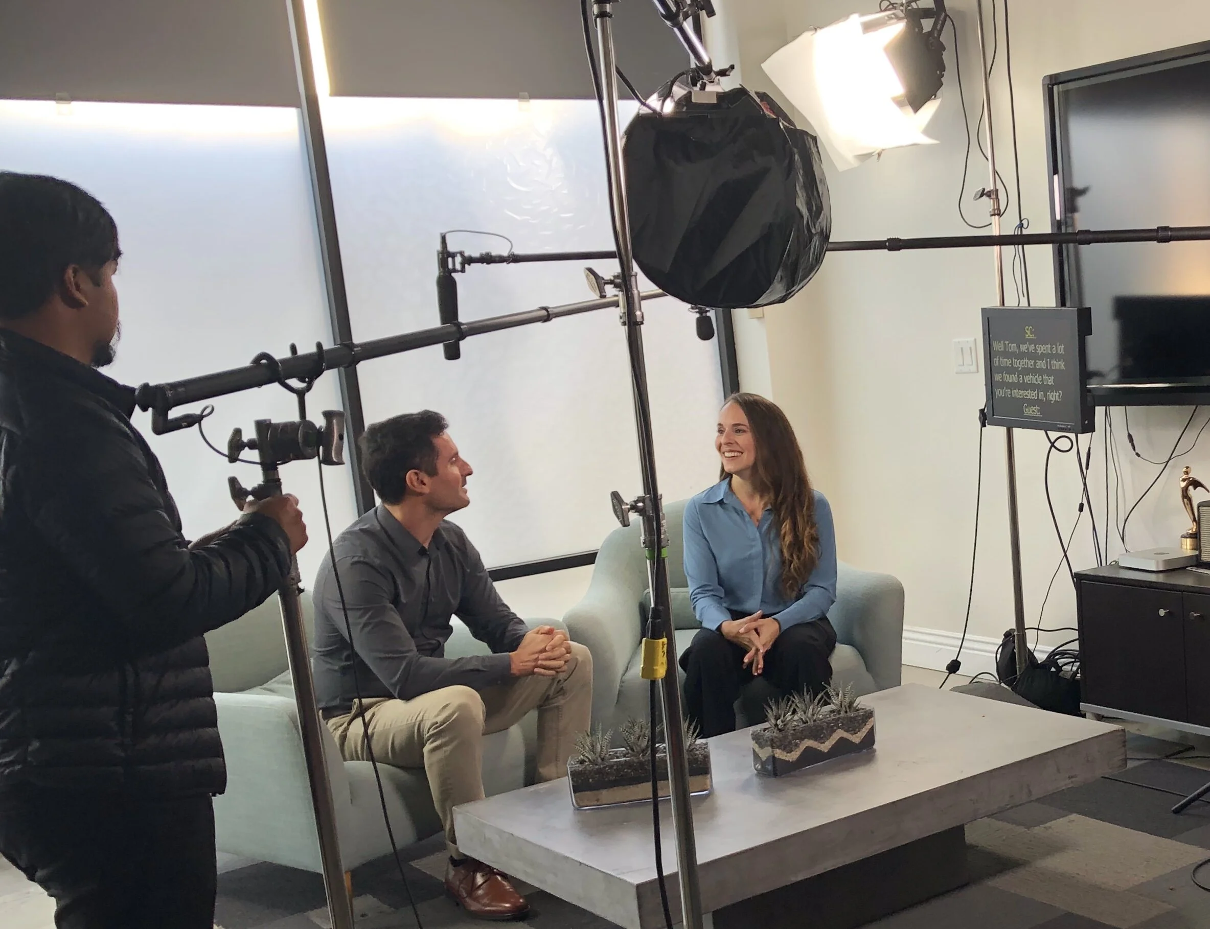 Lexus L-Certified (internal) commercial as saleswoman