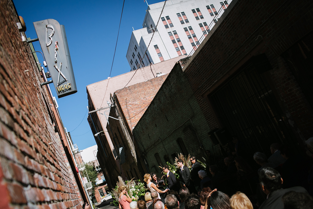 cigar-bar-san-francisco-wedding-alley-urban-28.jpg