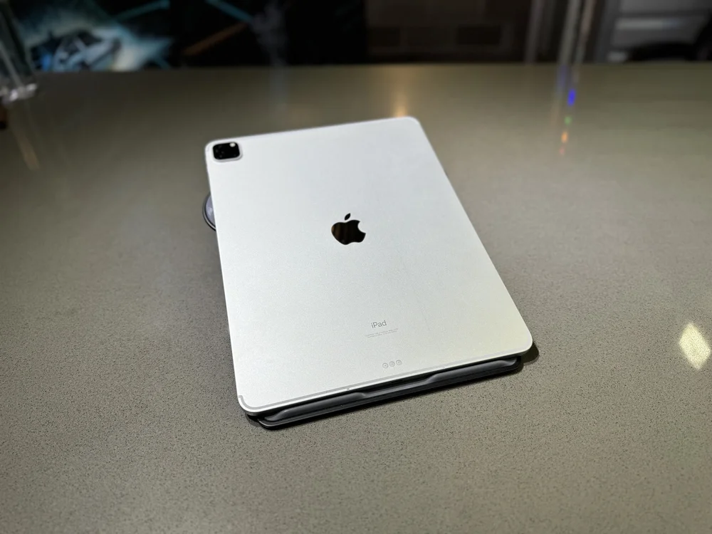 美品M1 iPad Proシルバー iPad Pro 12.9 M1 - preowned — Geeks4Mac