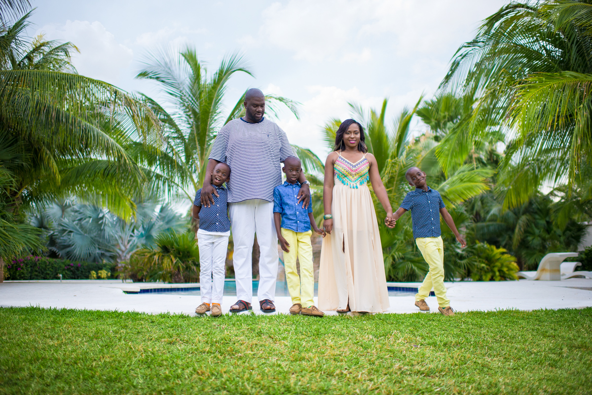 family portraits — Blog - Bahamas Photographer — Scharad