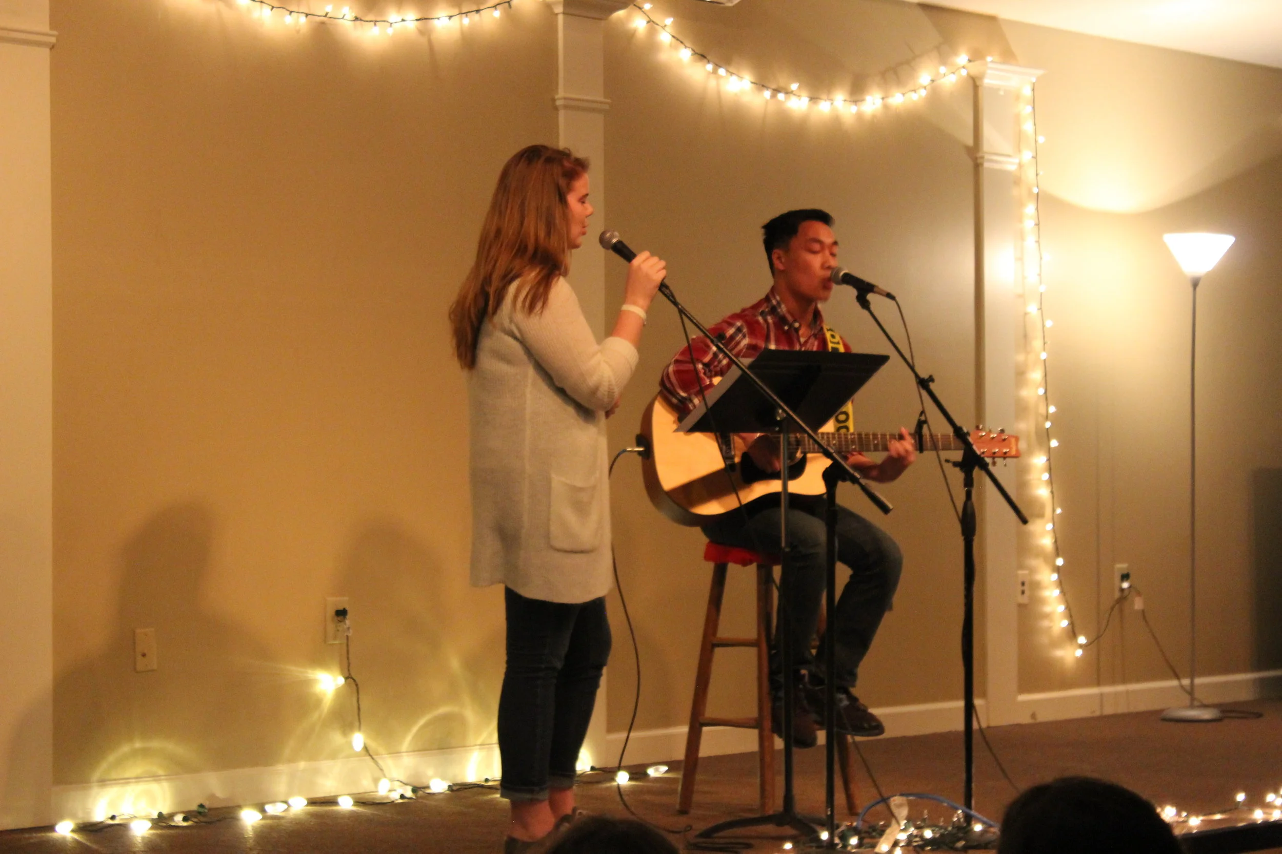 Adam Kelly and Harley Watkins singing an amazing duet. 