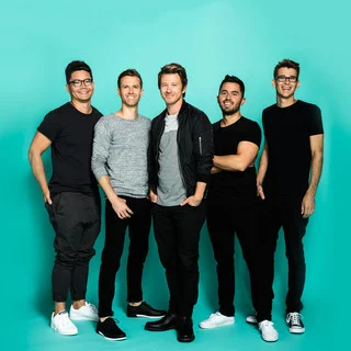 Courtesy:http://www.theglobaldispatch.com/tenth-avenue-norths-mike-donehey-previews-winter-jam-testimony-and-inspirations-for-followers-16821/ 
