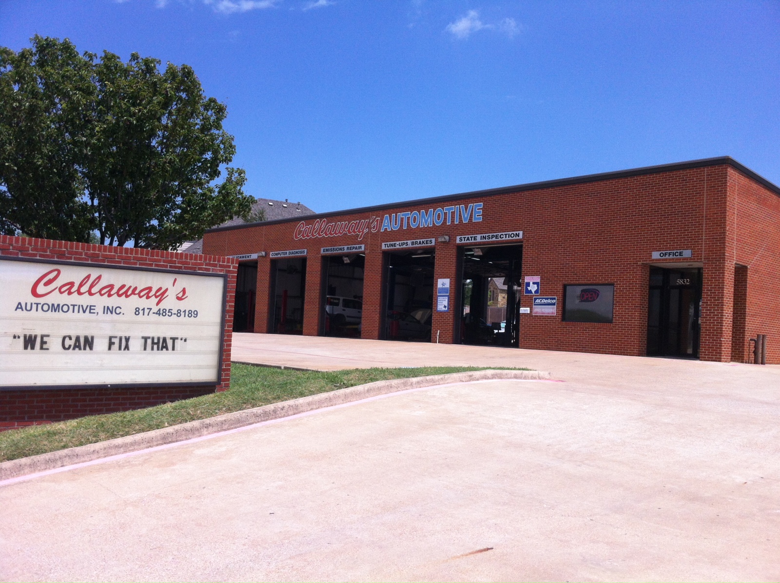 Serving quality and quick auto repair since 1982.