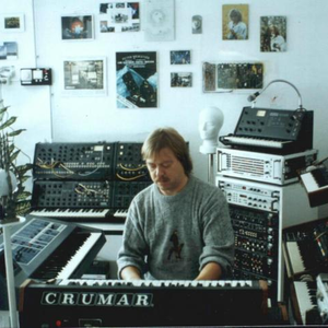 Peter Mergener in good company with 2 MS-20s, 2 MS-50s, an Emulator II, what looks to be a Crumar Performer, a Korg vocoder, and other odds and ends.