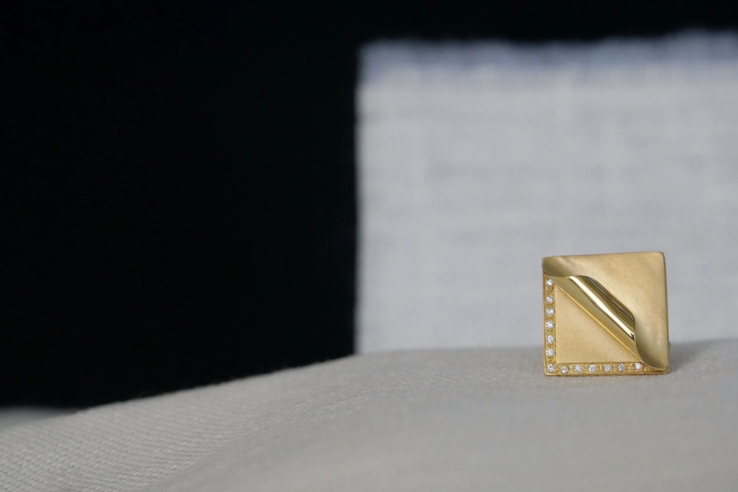 The New 18K Gallery Collection