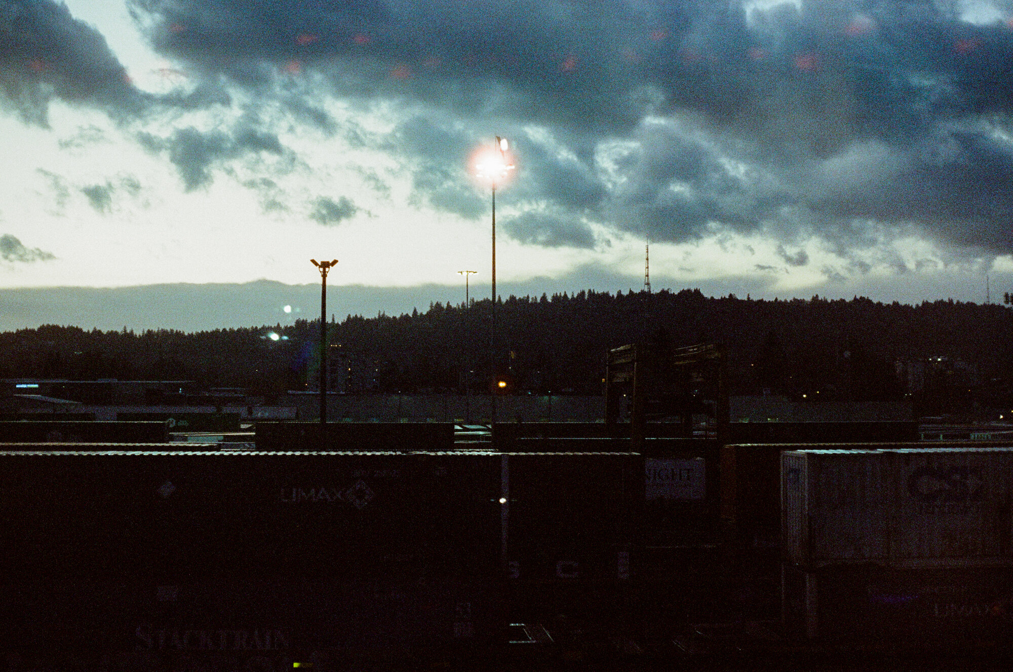 LPxMW-000002380032.jpg