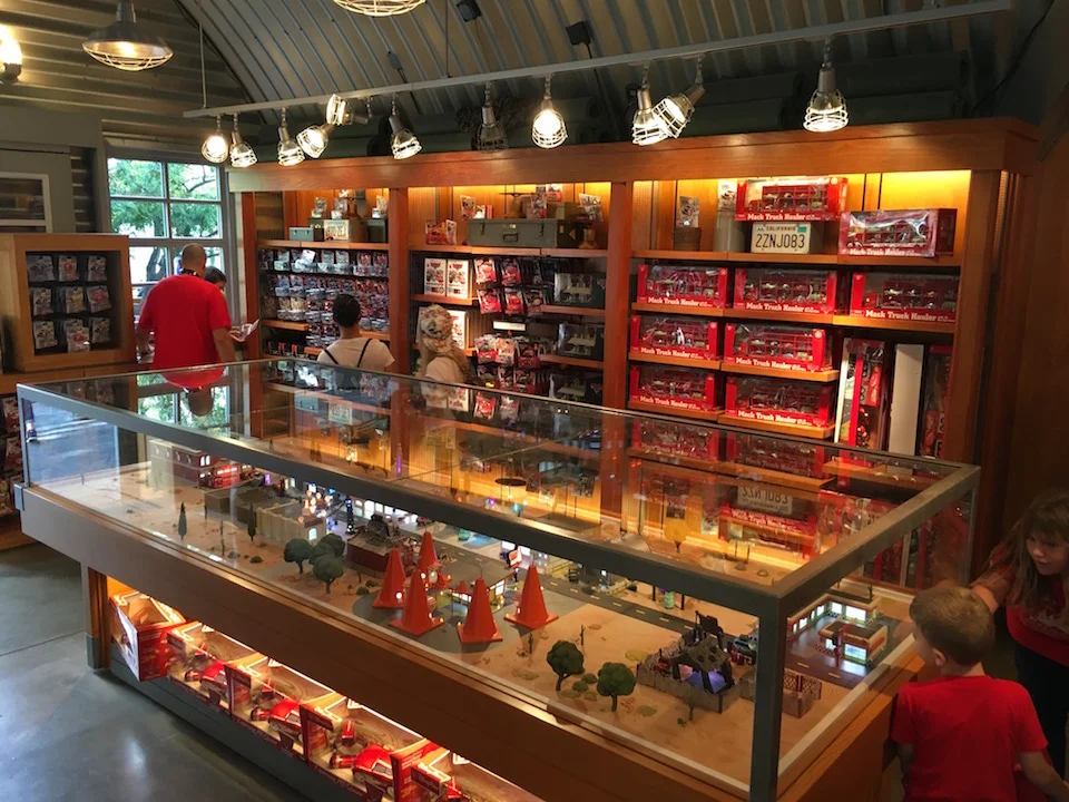 cars sarge's surplus hut