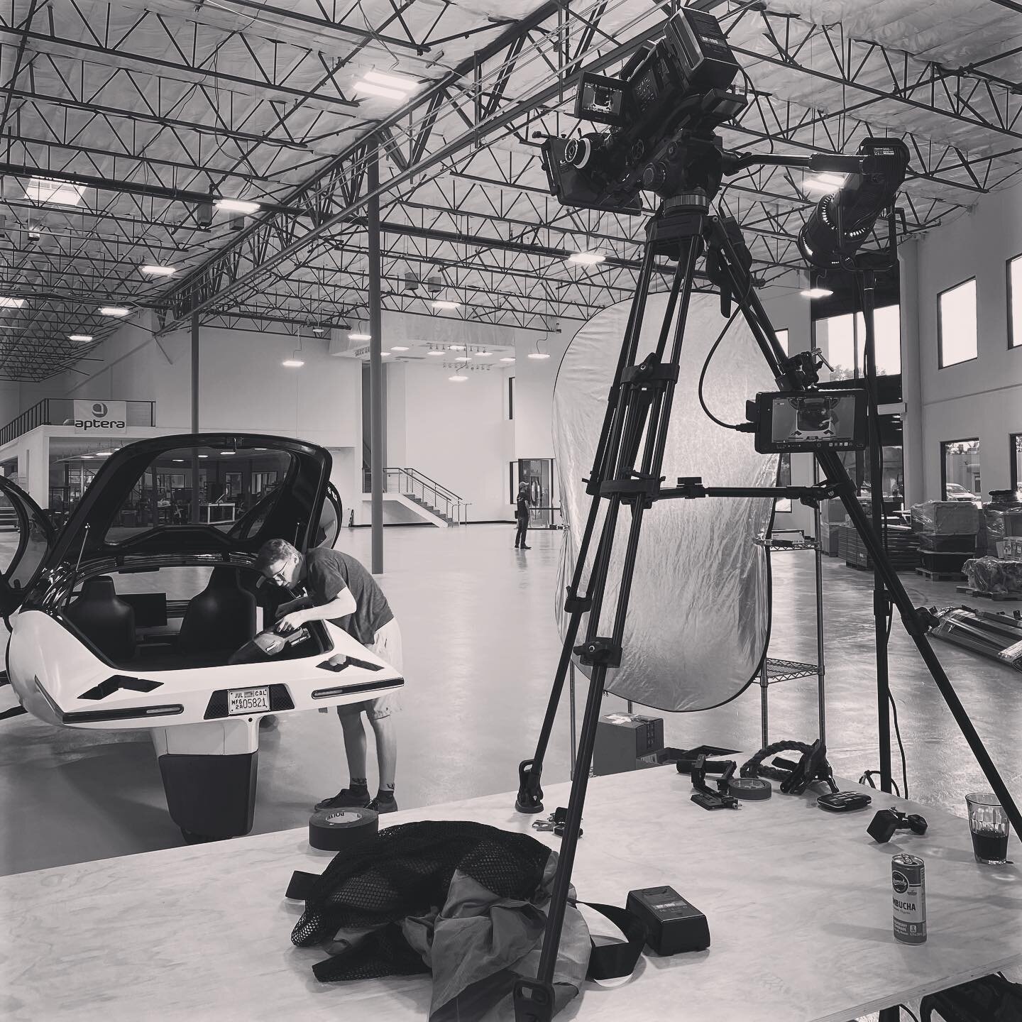 A little #bts for your Wednesday scroll.

New work up for @aptera_motors 

#trunk
#fit
#sev
#stopmotion
