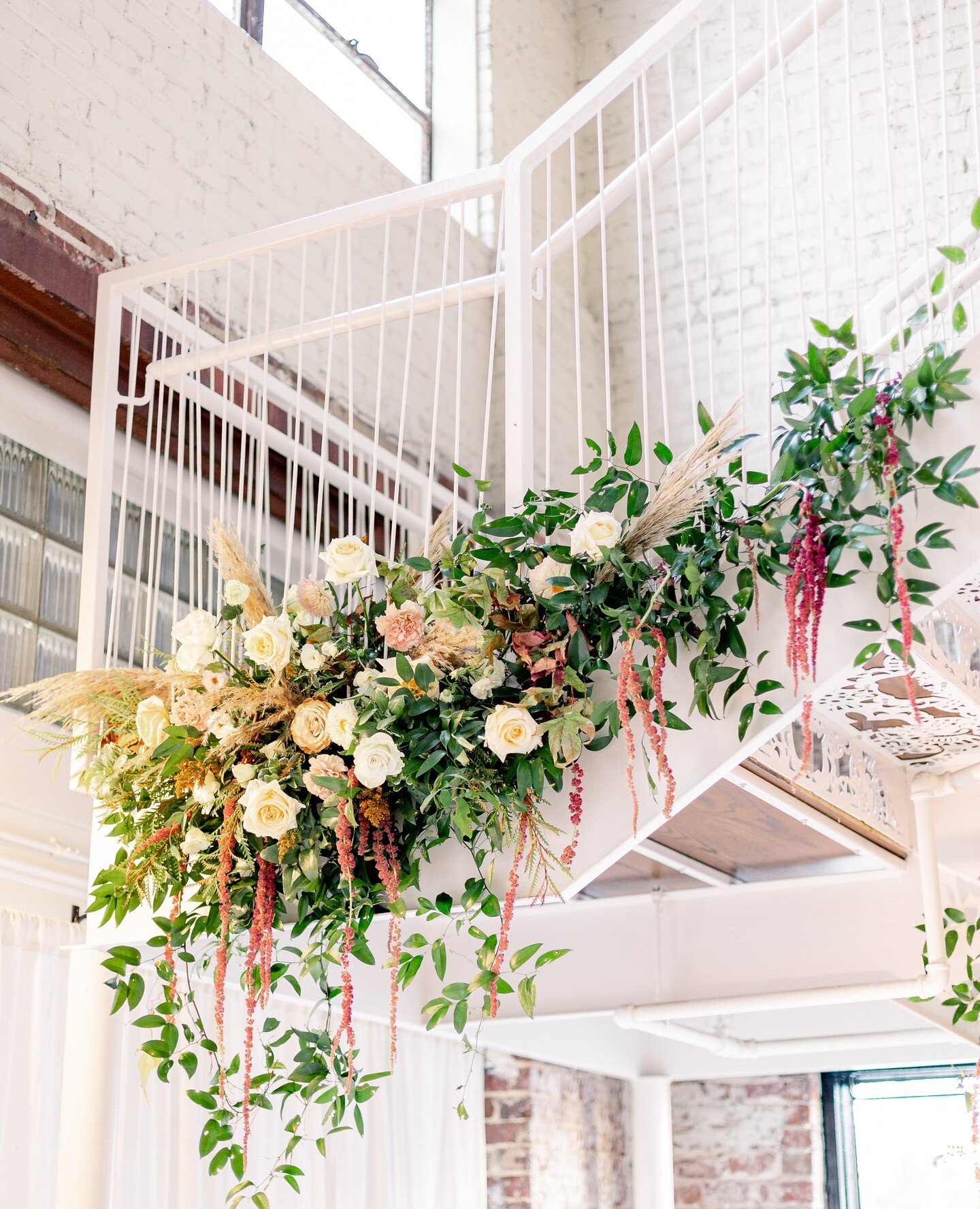 Can a reception get more dreamy than this?? We are still amazing at how gorgeous this staircase turned out. It was a perfect day celebrating McKenzie &amp; Connor!!⁠
⁠
📷: @ericandjamiephoto @katrinalangland⁠⁠
🏡: @bridgestreet_venue⁠
☀️: @prophouseb
