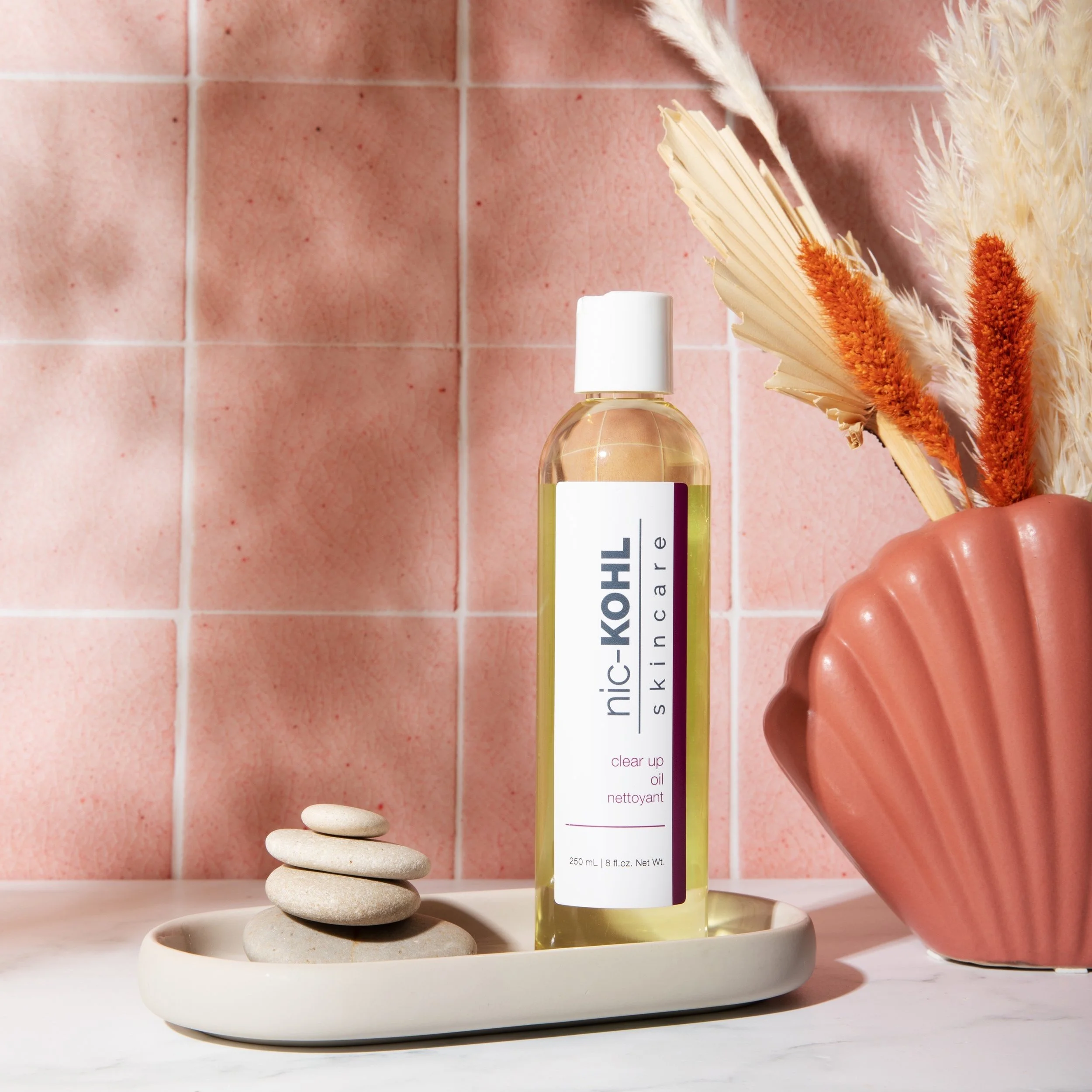 Clear Up Cleansing Oil