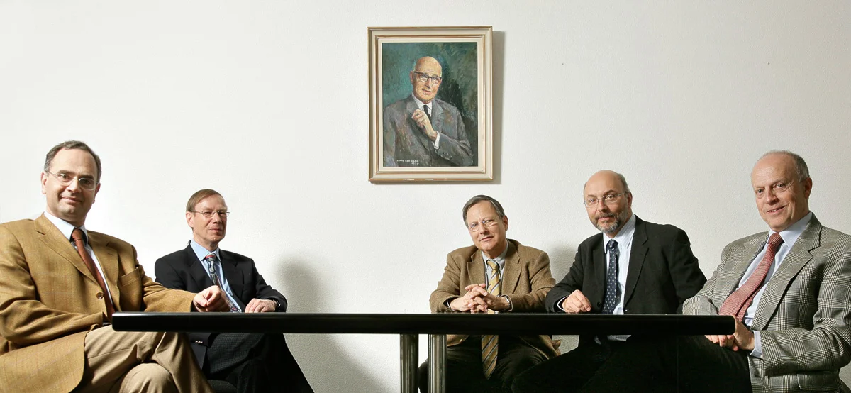 Cadres de l'entreprise Stucky