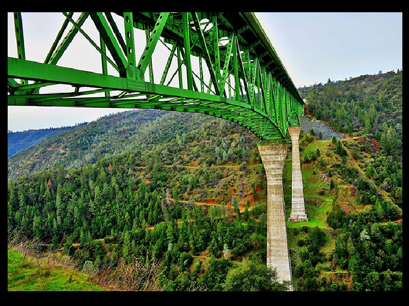 ForestHill-Bridge-California.jpg