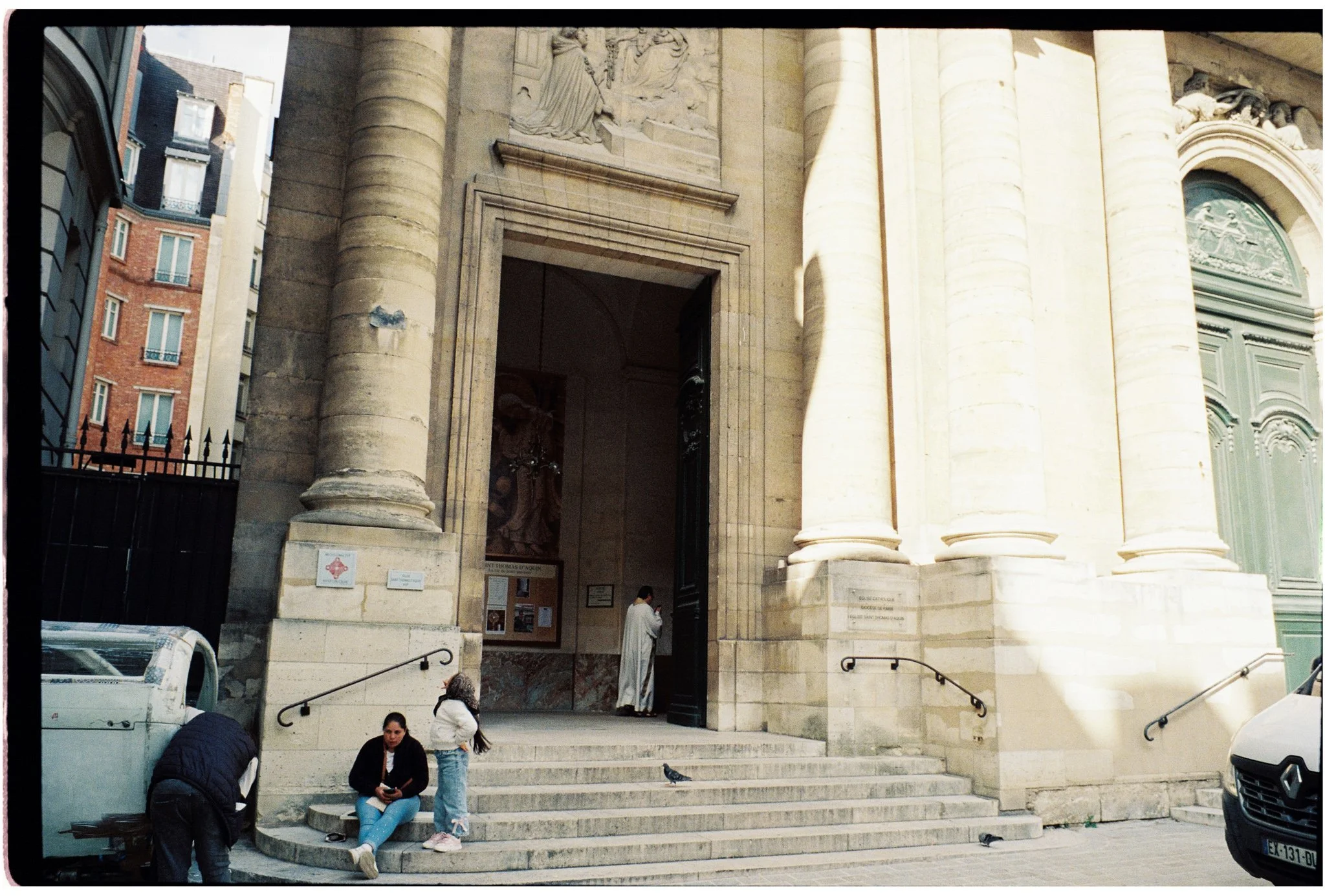 159152531-R1-17-16A.jpg