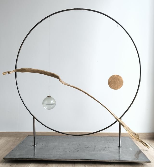 mobile-stabile pauline-effantin (porcelaine feuille or rose verre soufflé eau Lourdes bois flotté).jpg