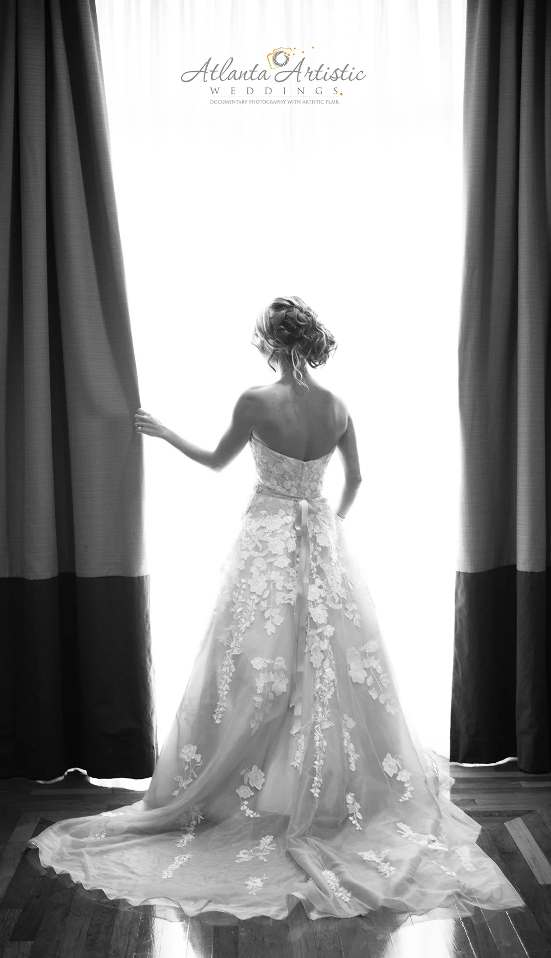 Natural Light and Classic Black and White Wedding Photography