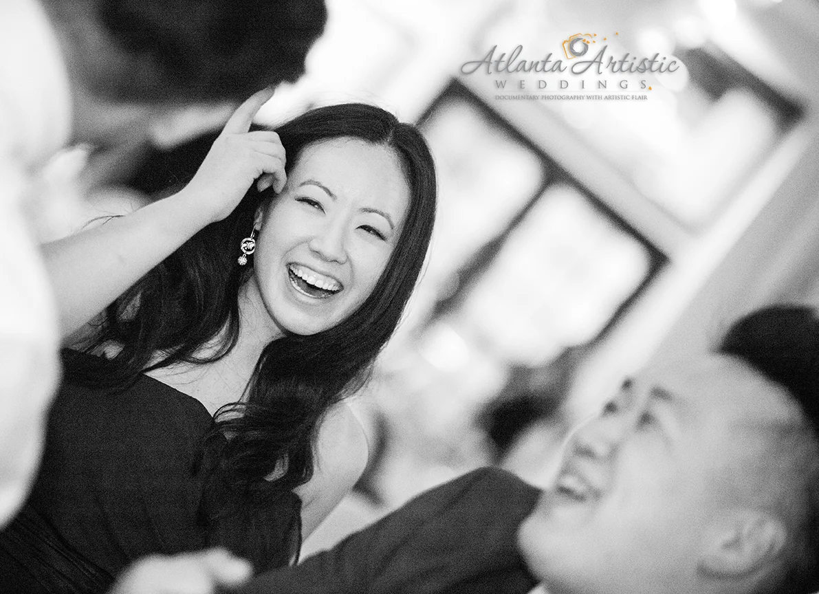 Photo by the Atlanta Wedding Photographers at www.atlantaartisticweddings.com