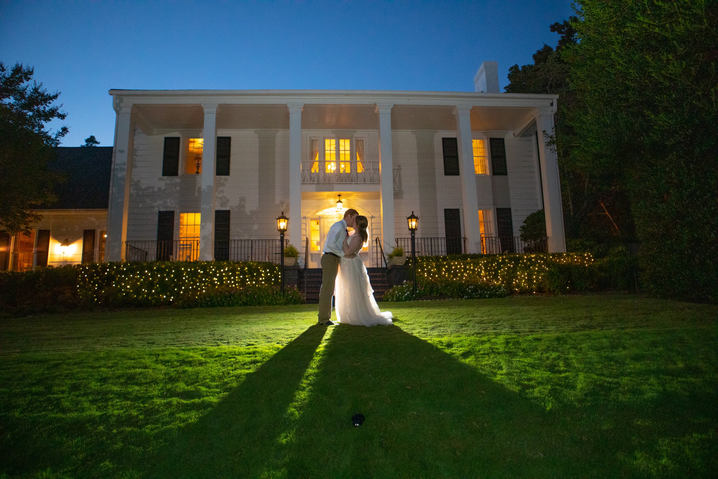 Atlanta Wedding Photographer - photography by - www.atlantaartis