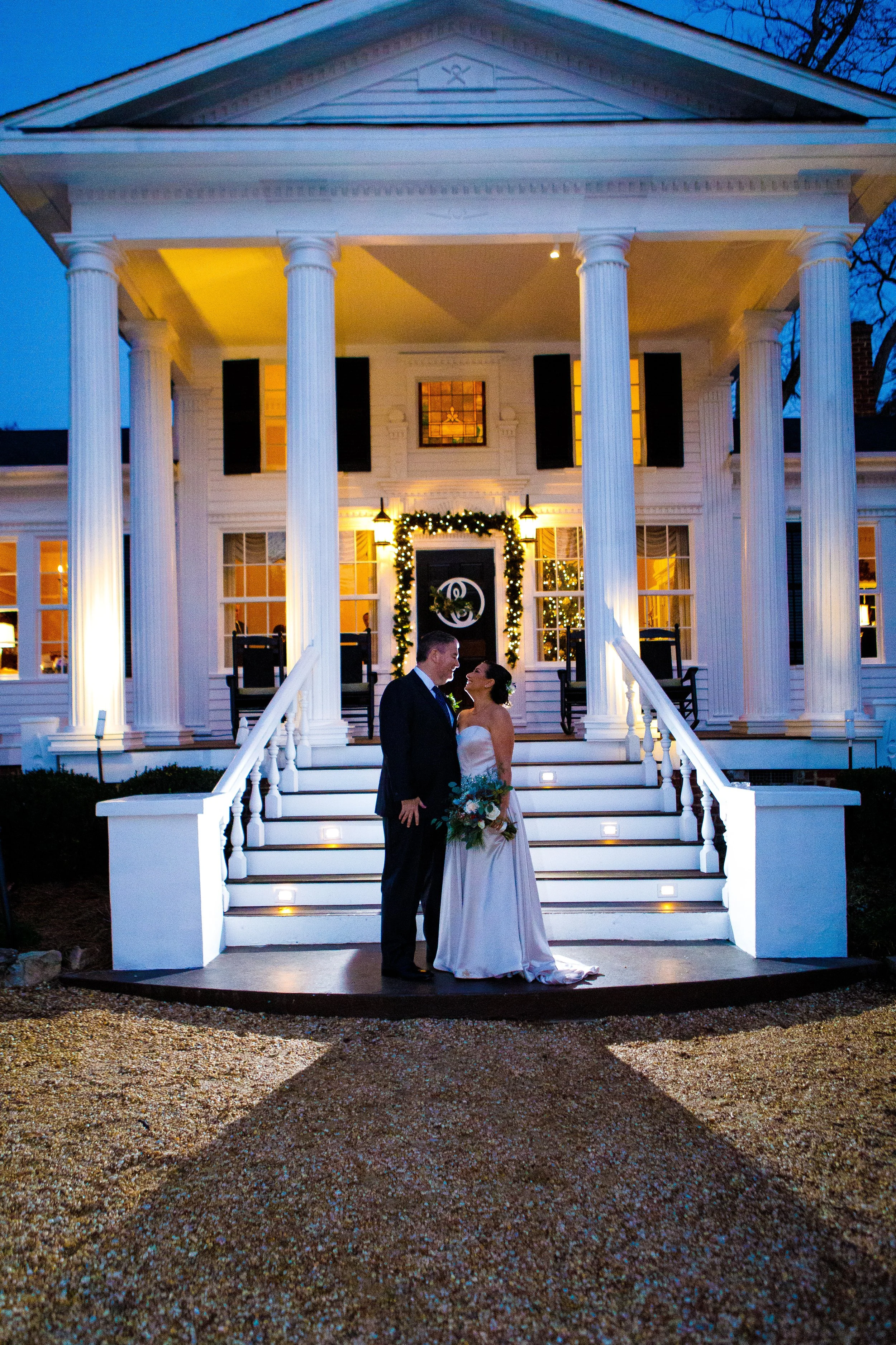 Atlanta Wedding Photographer Shares Insights into the Best Wedding Venues in the City