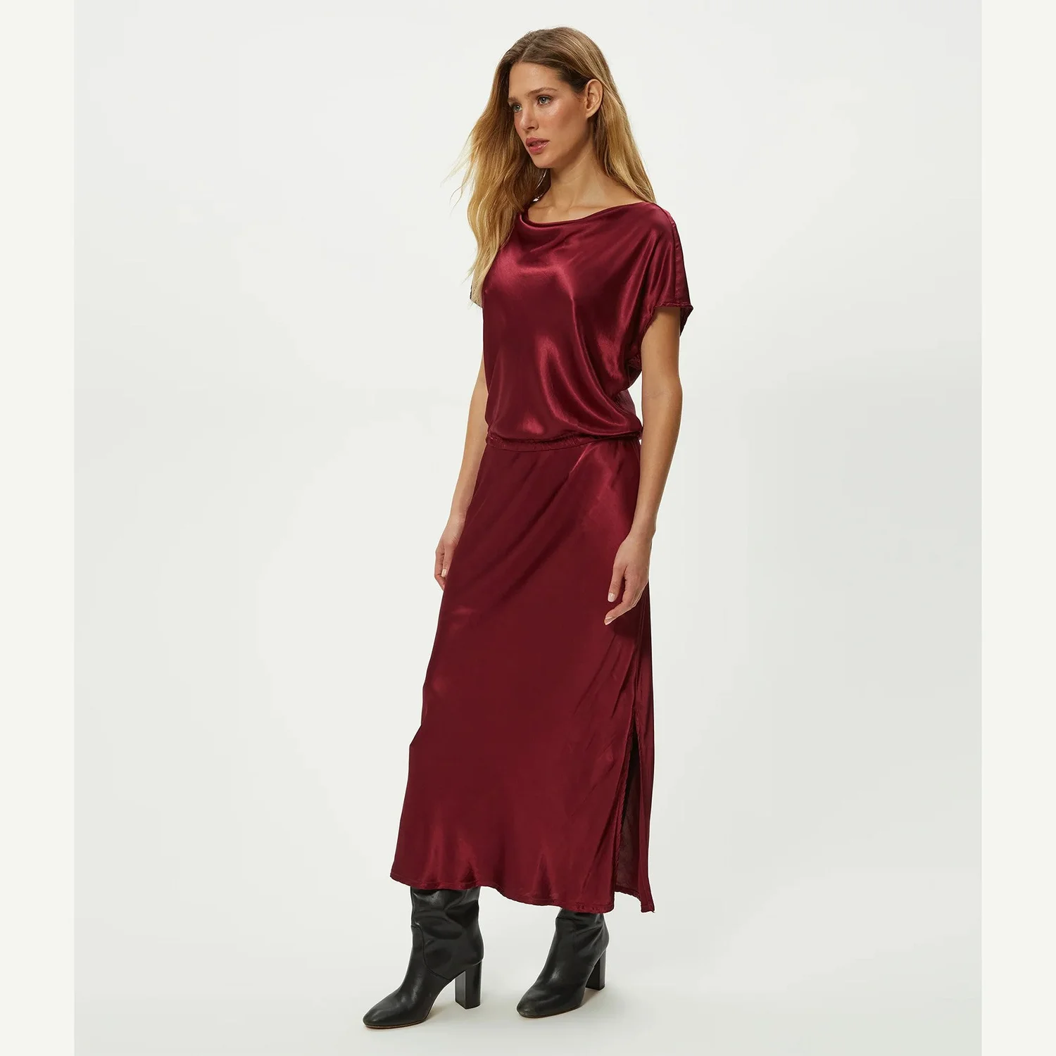 garnet midi dress Smocked Bodice Knit Midi Dress - XS(0-2)