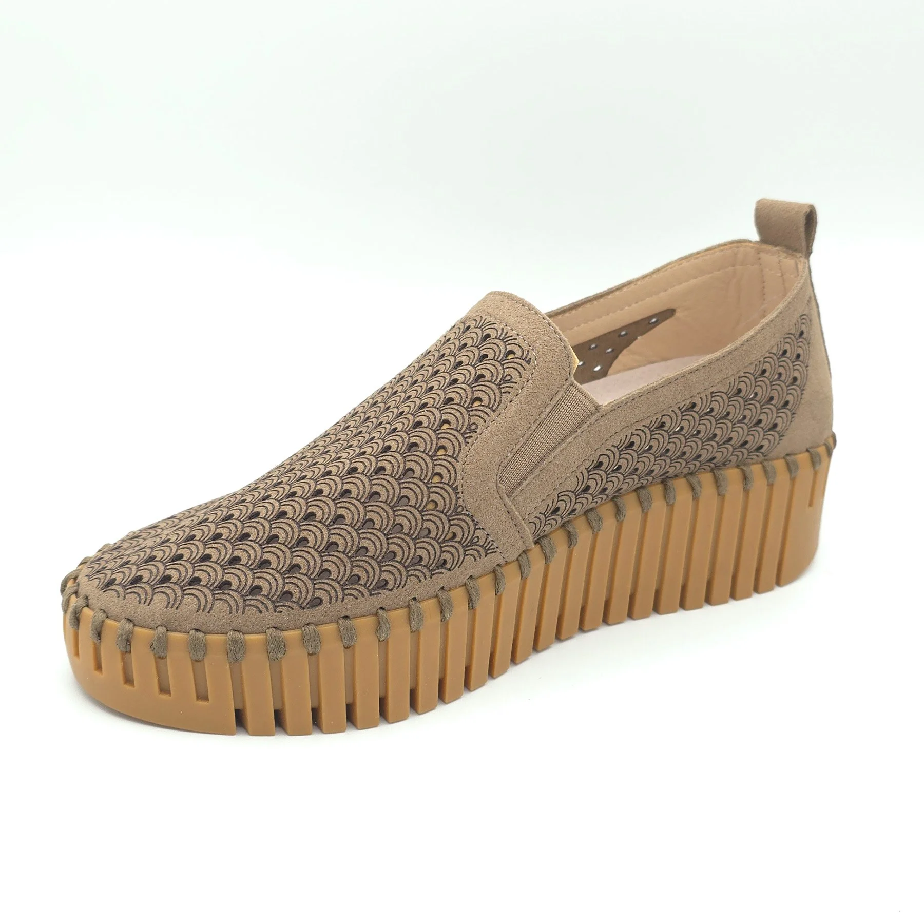 Ilse-Jacobsen-tulip-4078-wedge-platform-wheat-with-mocca-02.jpg