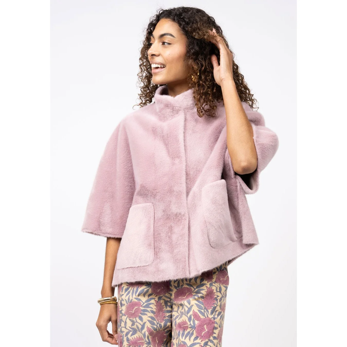 Ivy-Jane-faux-capelet-jacket-lilac-02.jpg