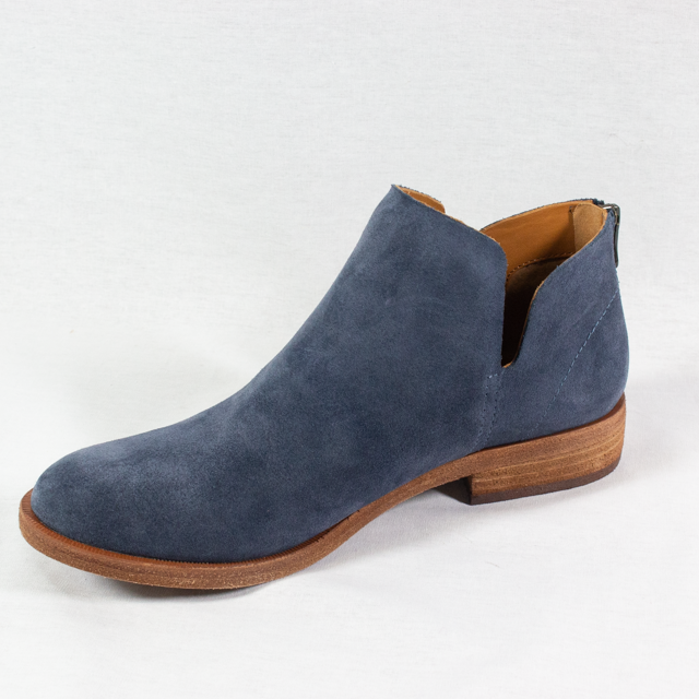 Kork-Ease Renny Ankle Bootie | Harbour Thread Navy Suede / 9