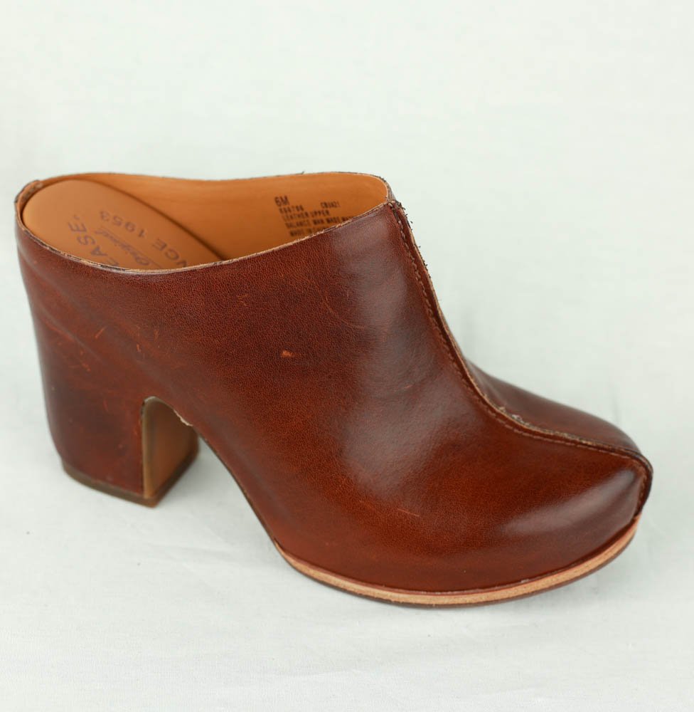 Kork Ease womens Sz 10 Sandals Slides Beige Leather cross summer shoes  CDE