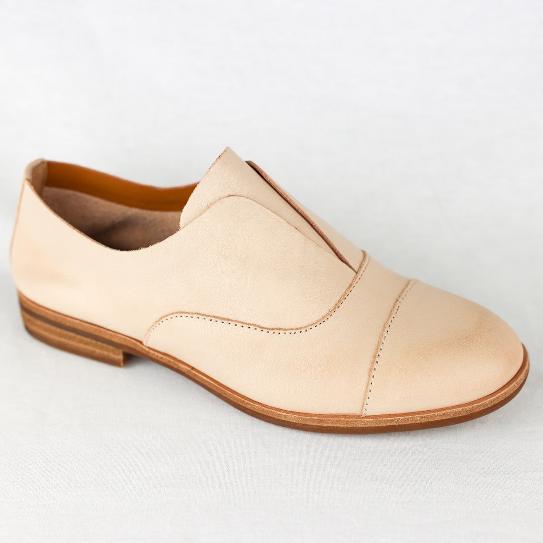Kork Ease Footwear — Centro Shoes, Inc.