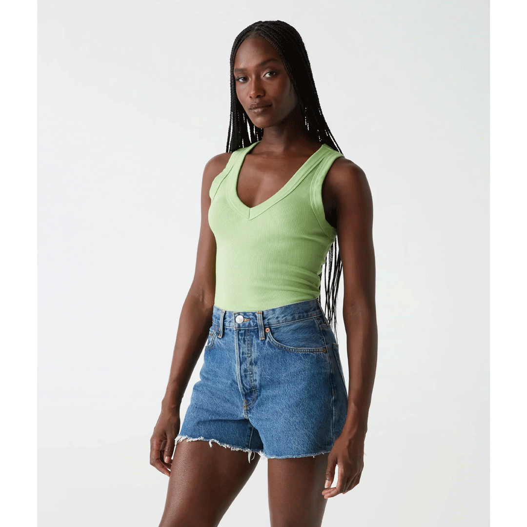 Michael-Stars-blanche-ruched-side-ribbed-tank-lettuce-03.gif
