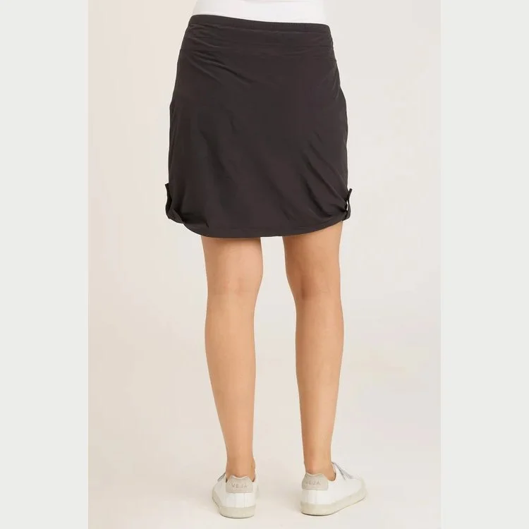 The jett active whisper stretch skort in black by Wearables