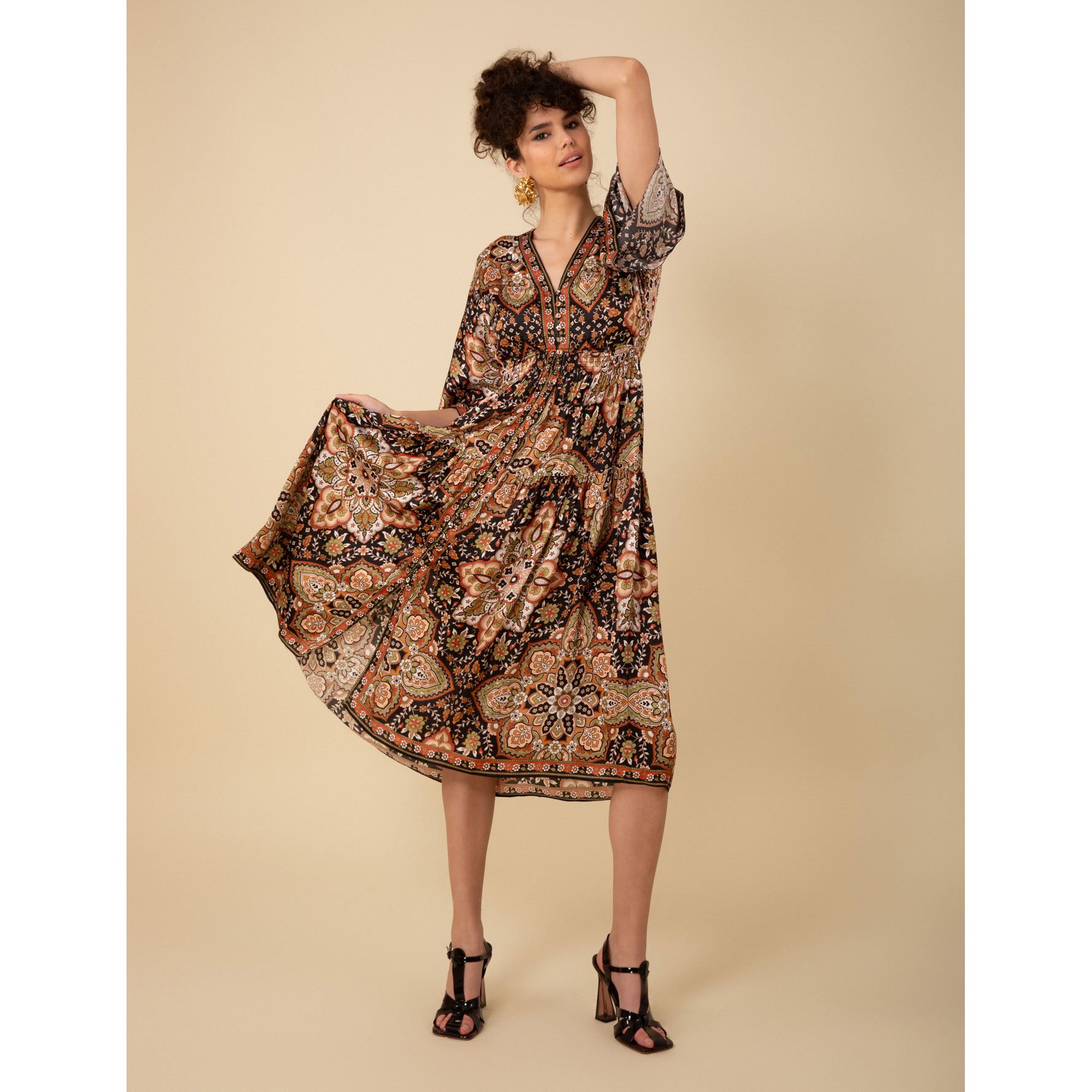 Hale-Bob-kamryn-vneck-dress-black-02.jpg