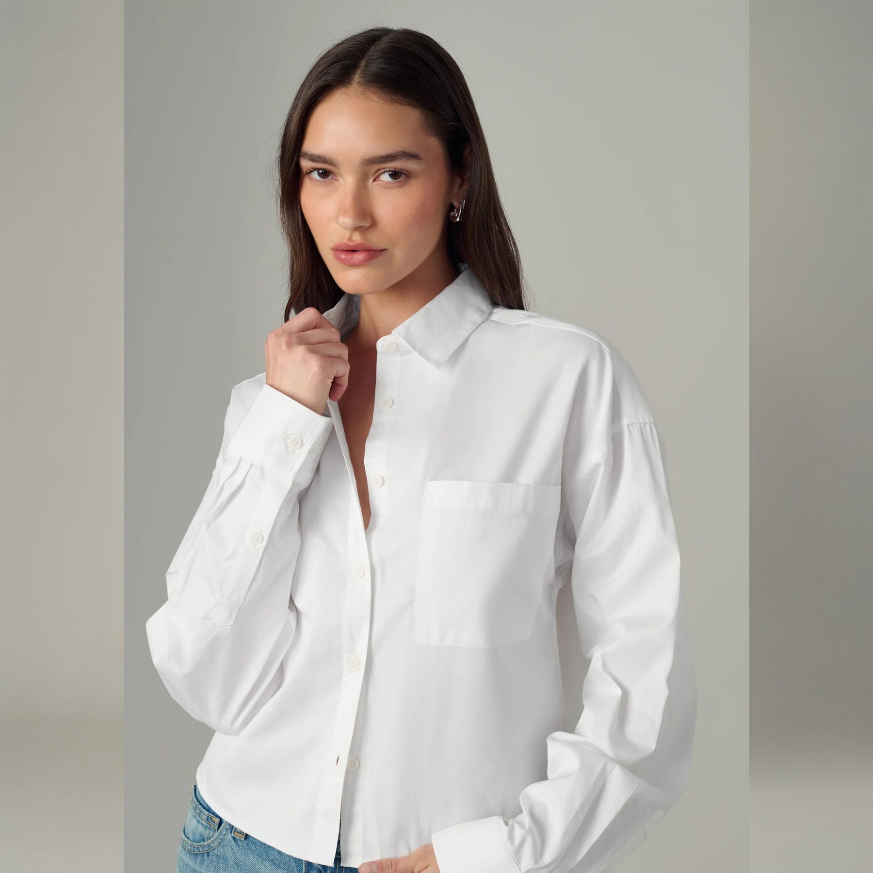 Joes-Jeans-cropped-boyfriend-button-down-white-05.jpg