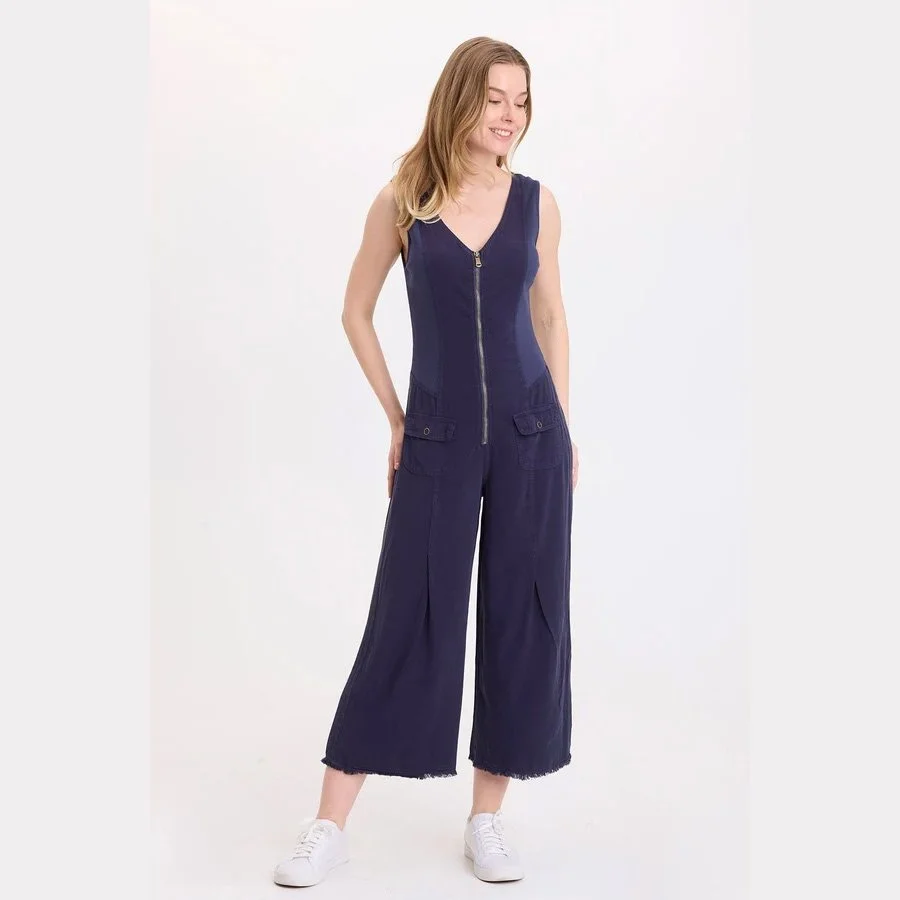 Wearables-linette-twill-zip-up-vneck-jumpsuit-navy-01.jpg