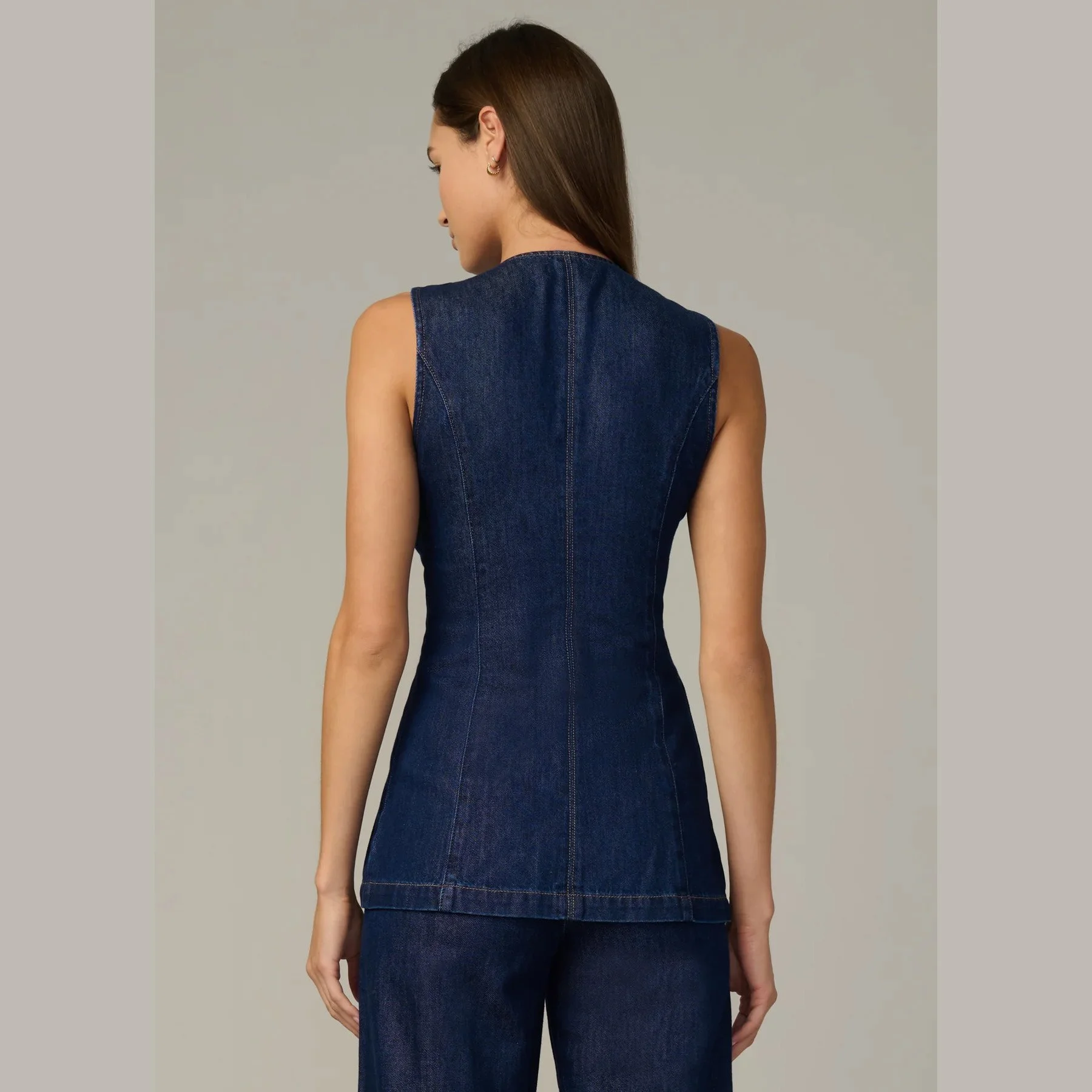 Joes-Jeans-seamed-tunic-honor-04.jpg