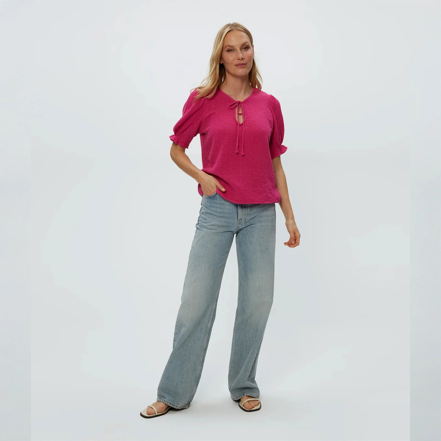 Michael-Stars-genevieve-puff-sleeve-top-pitaya-03.jpg