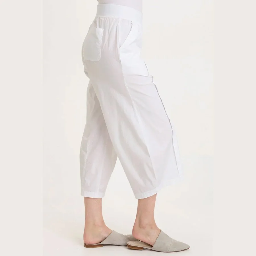 Wearables-benson-poplin-barrel-crop-pant-white-03.jpg