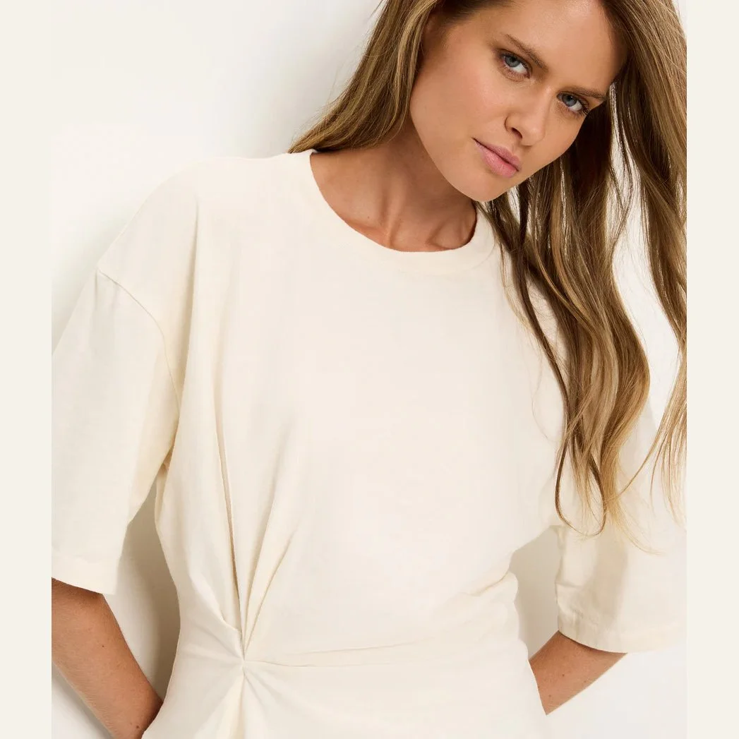 Michael-Stars-zinnia-asymmetric-crew-neck-tee-chalk-01.jpg