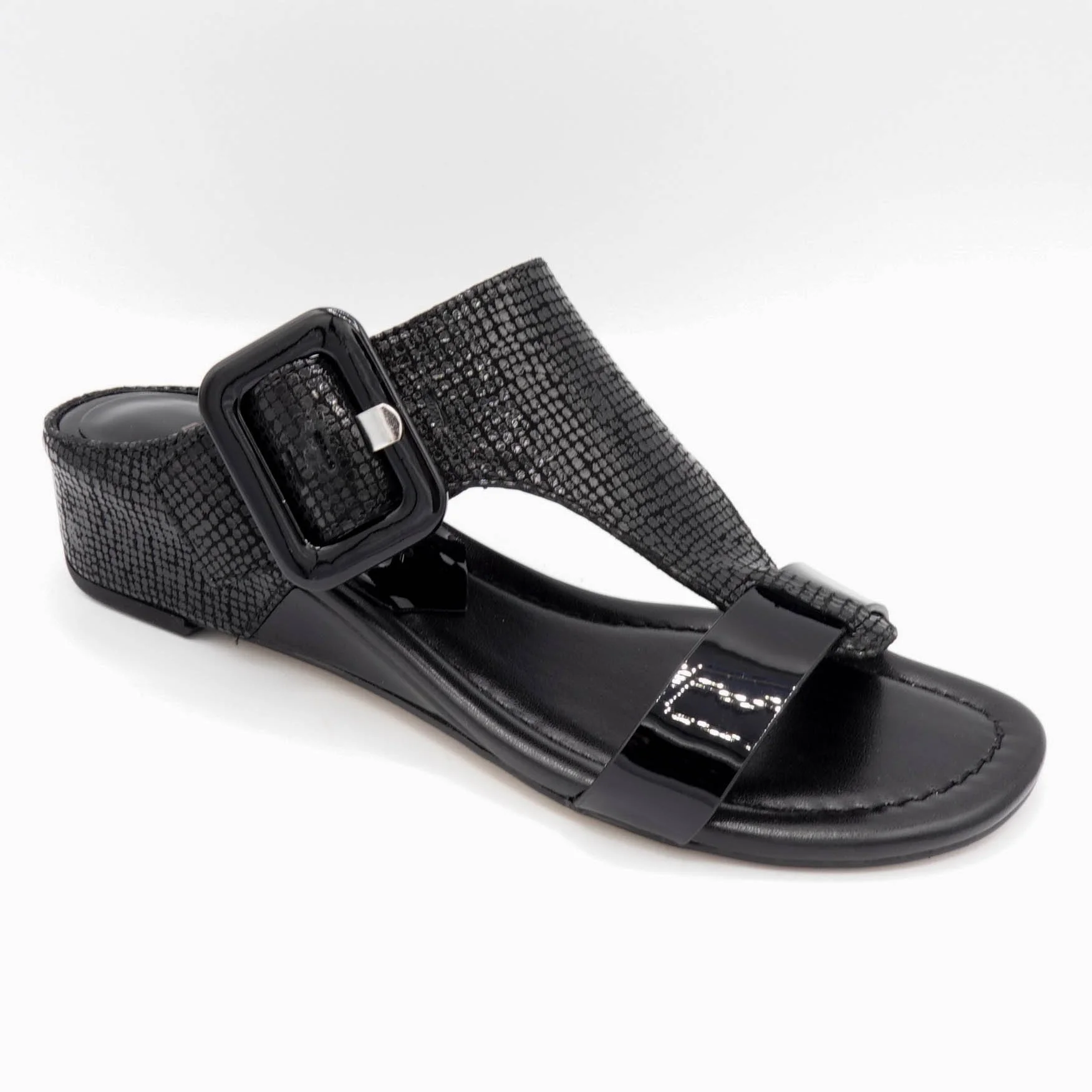 Donald-Pliner-ofelia-wedge-sandal-black-1.jpg